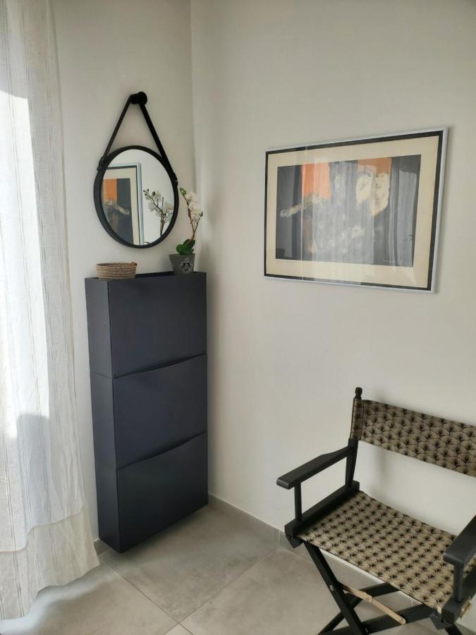 Charmant Studio Moderne Avec Exterieur "Dormir En Provence" Fontvieille Kültér fotó