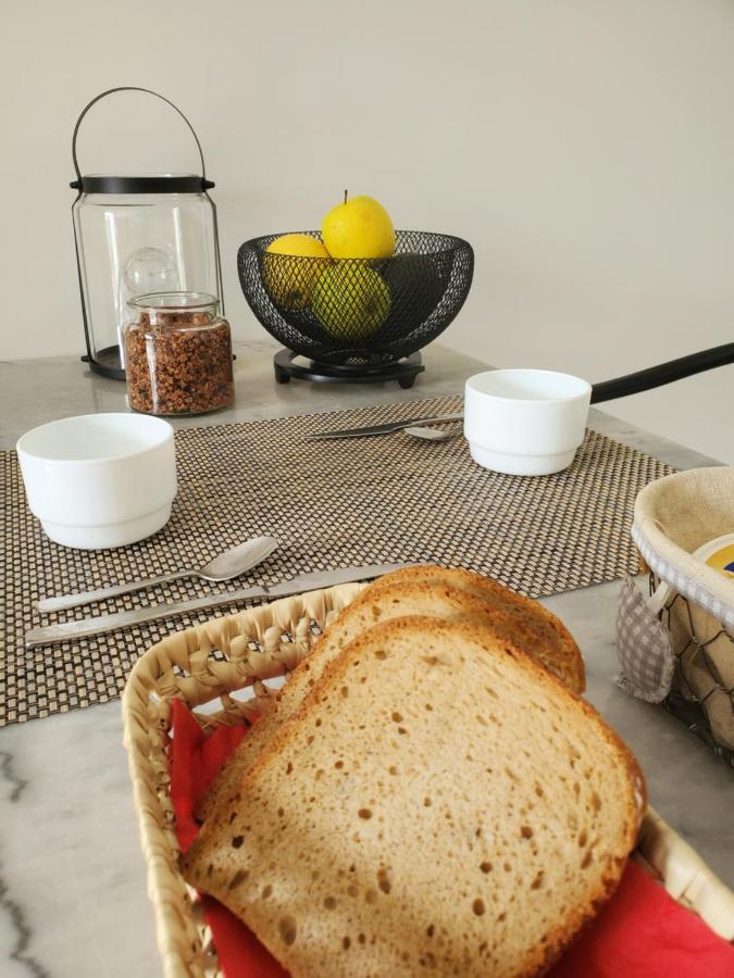 Charmant Studio Moderne Avec Exterieur "Dormir En Provence" Fontvieille Kültér fotó